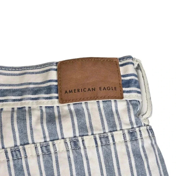 American Eagle Mom Shorts High  Rise Striped Blue White Size 12 - Picture 4 of 10